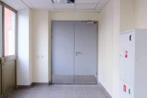 Противопожарная дверь EIS 90 / серия FRM7237